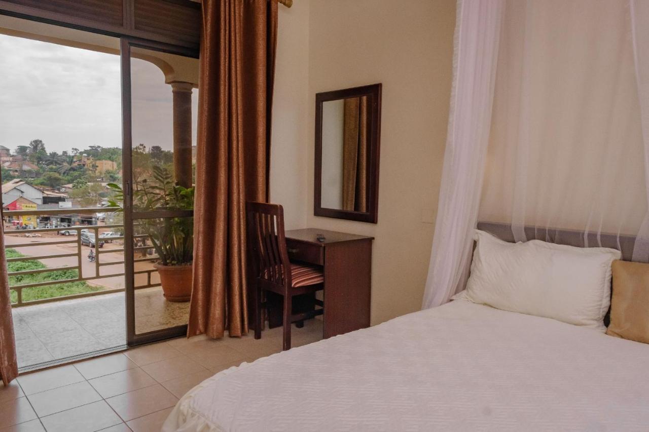 Tristar Hotel Kampala Dış mekan fotoğraf