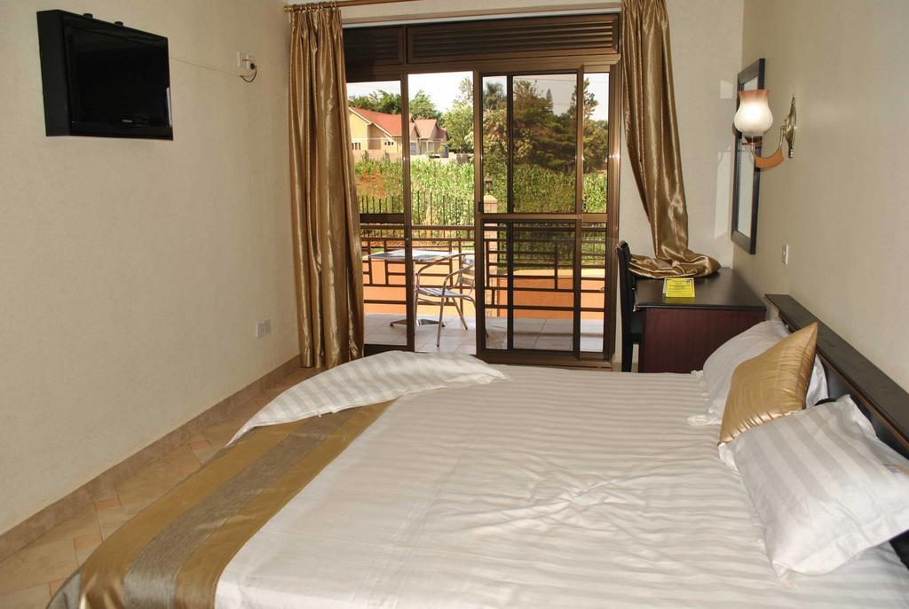 Tristar Hotel Kampala Dış mekan fotoğraf