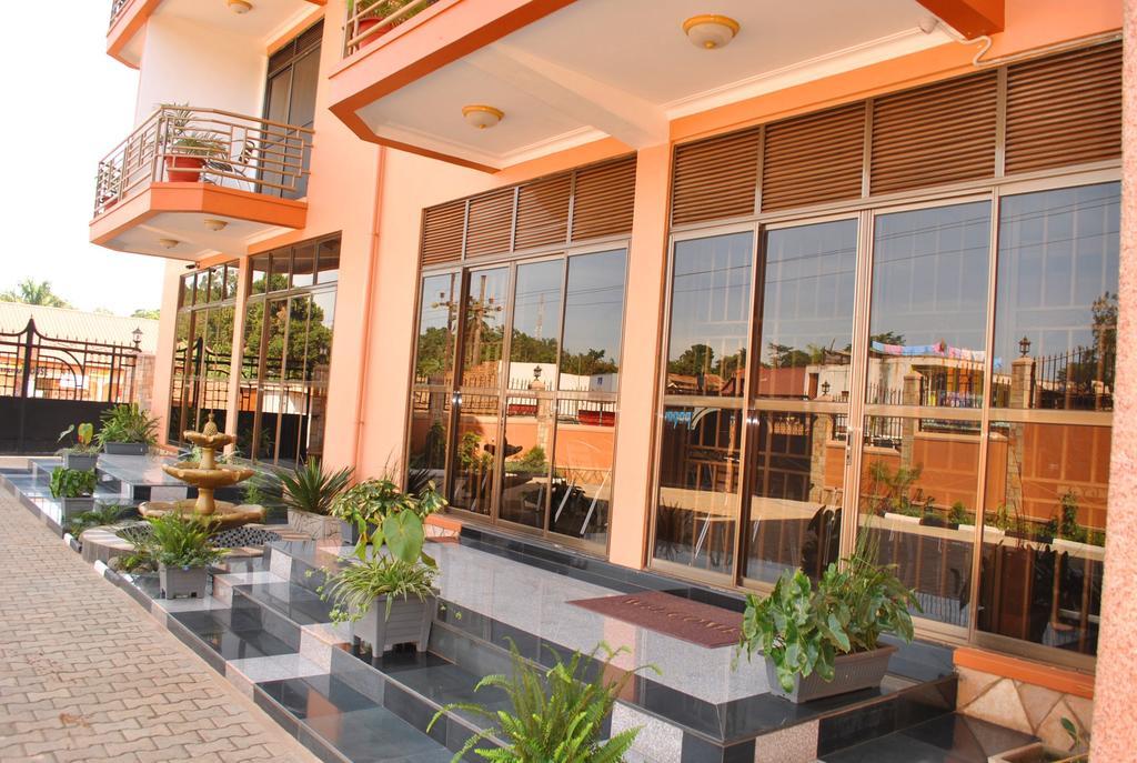 Tristar Hotel Kampala Dış mekan fotoğraf