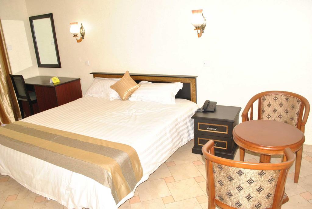 Tristar Hotel Kampala Dış mekan fotoğraf